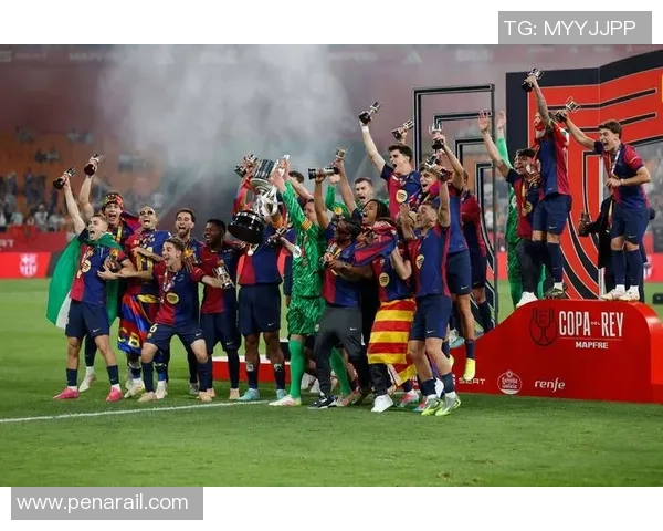 国王杯焦点战巴萨与巴黎圣日耳曼战平帽子戏法点燃全场激情